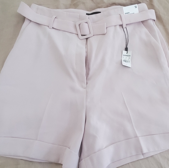 Express Bermuda shorts new with tags - Picture 3 of 4